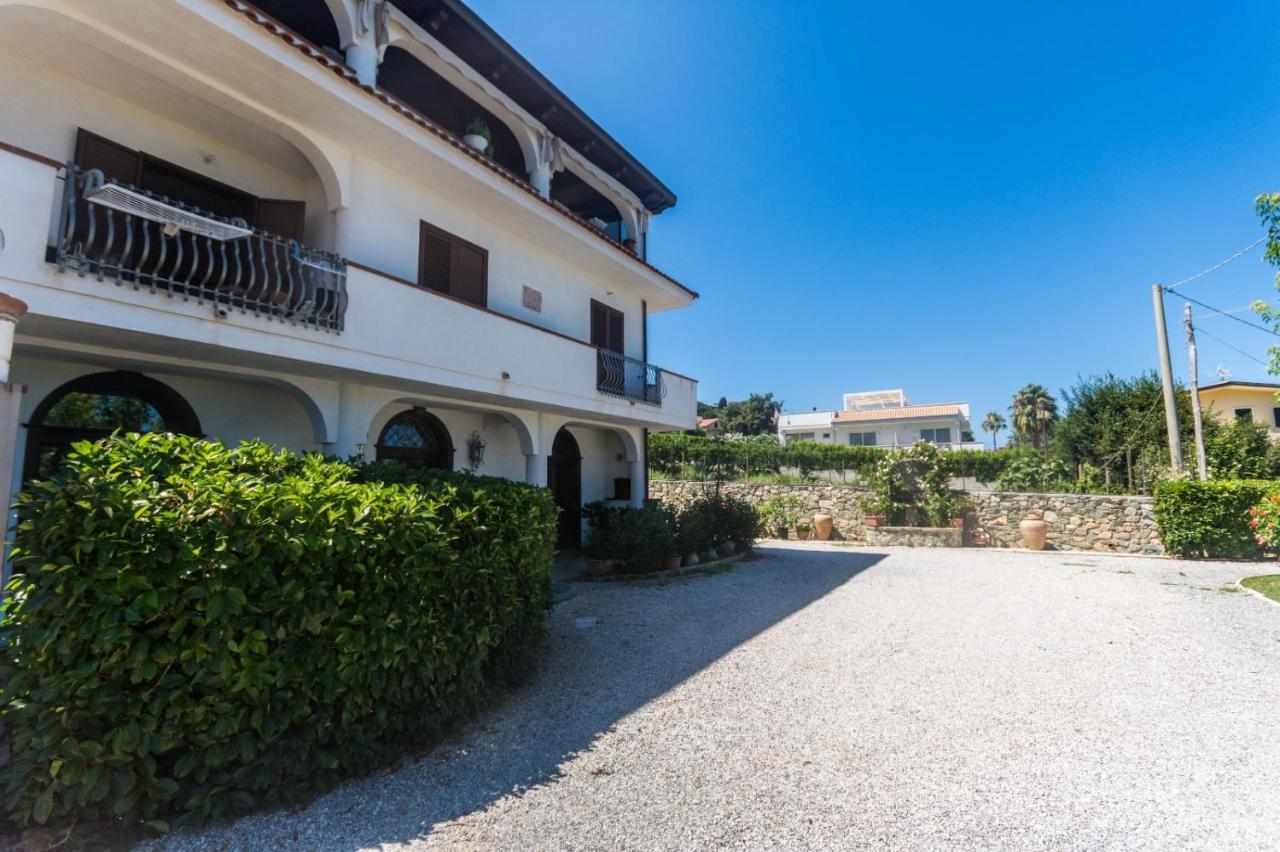 Villa Pomelia Santa Domenica  Exterior photo